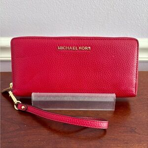 Michael Kors Red Leather Wristlet Wallet | EUC | Zip-Around